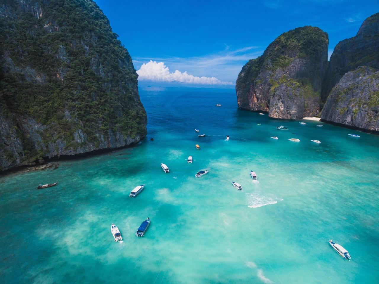 Hostel Lucky Dorm Ko Phi Phi Exterior foto